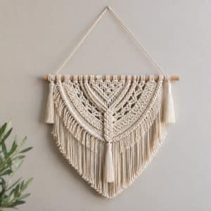 D&eacute;coration murale en macram&eacute;