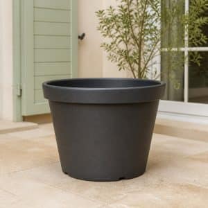 Pot d'ext&eacute;rieur plastique standard