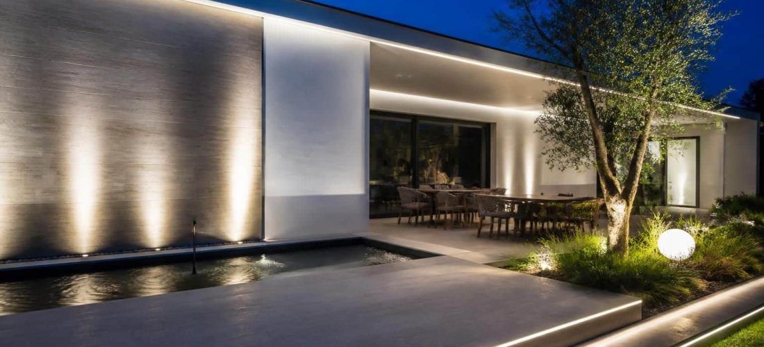 découvrez comment une liaison directe entre l'éclairage led et la mise en valeur de votre façade peut sublimer vos projets de décoration extérieure, alliant esthétique et efficacité énergétique.